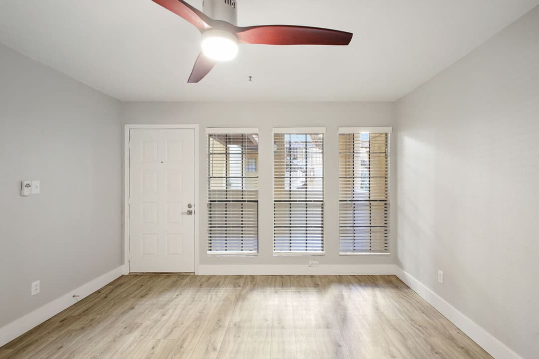 Fully furnished apartment in Phoenix, AZ