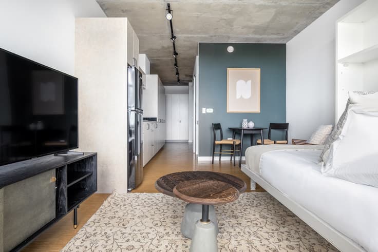 Fully furnished apartment in Tacoma, WA