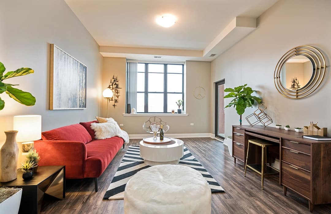 Fully furnished apartment in Tacoma, WA